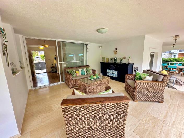 Image No.33-4 Bed Villa for sale