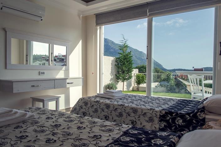 Image No.25-4 Bed Villa for sale