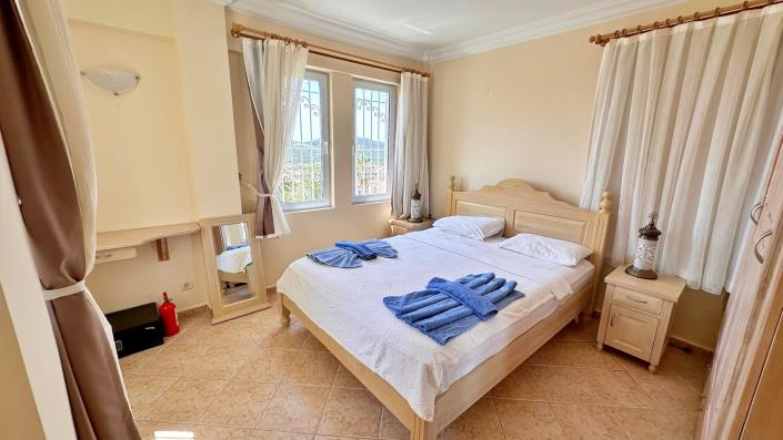 Image No.18-4 Bed Villa / Detached for sale