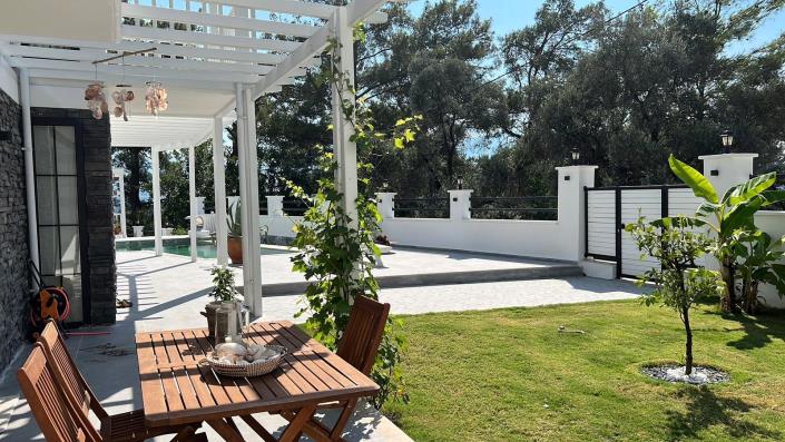 Image No.25-3 Bed Villa / Detached for sale