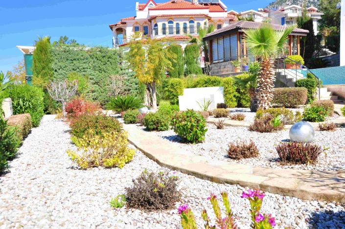 Image No.42-4 Bed Villa / Detached for sale