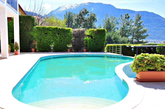 Image No.45-4 Bed Villa / Detached for sale