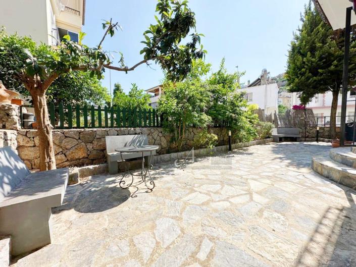 Image No.15-3 Bed Apartment for sale