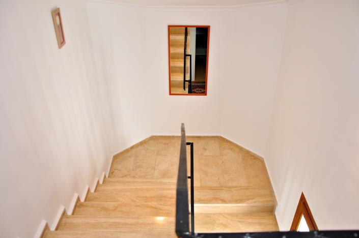 Image No.19-4 Bed Villa / Detached for sale