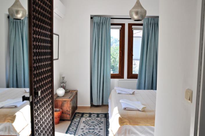 Image No.22-4 Bed Villa / Detached for sale