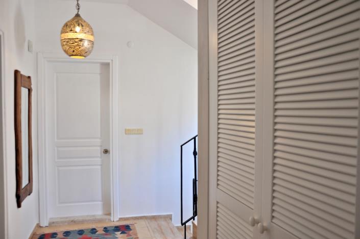 Image No.27-4 Bed Villa / Detached for sale