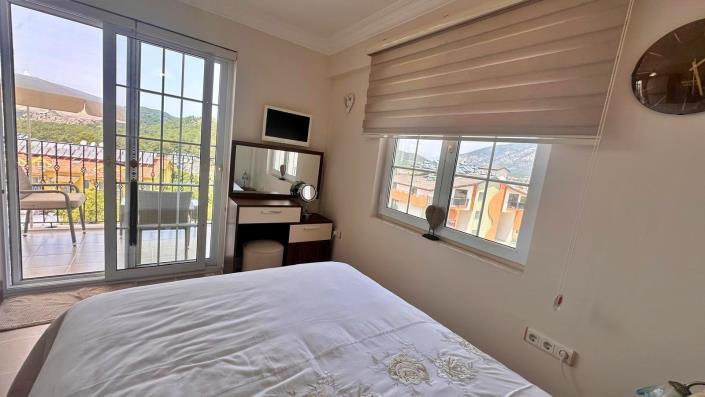 Image No.24-2 Bed Apartment for sale