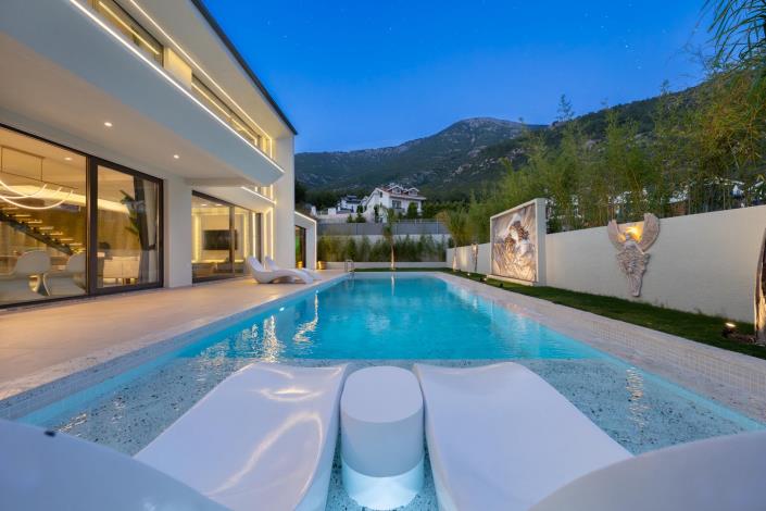 Image No.35-3 Bed Villa / Detached for sale