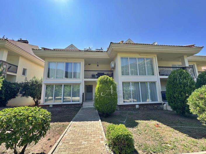 Image No.21-3 Bed Apartment for sale