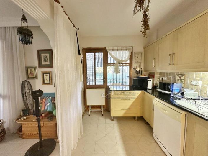 Image No.7-3 Bed Apartment for sale