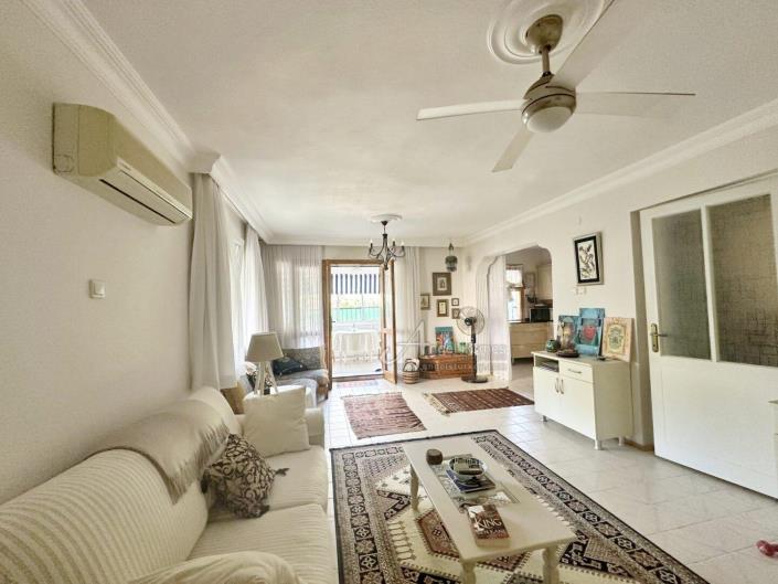 Image No.14-3 Bed Apartment for sale