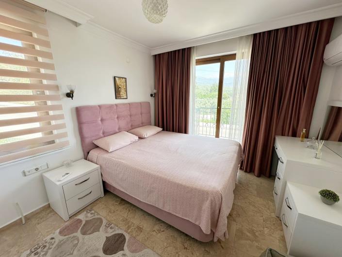 Image No.14-3 Bed Villa for sale