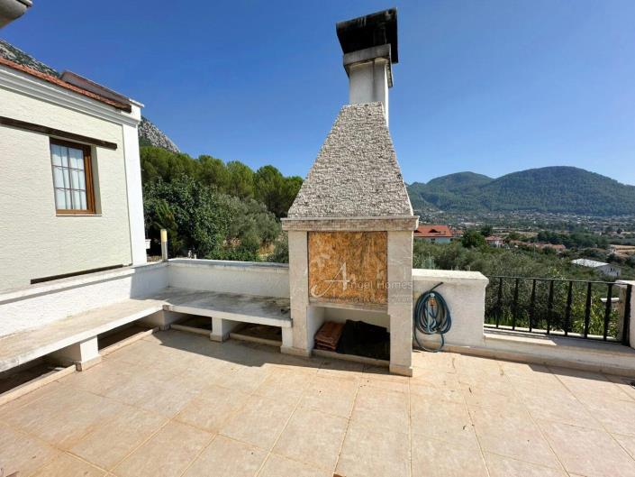 Image No.11-3 Bed Villa / Detached for sale