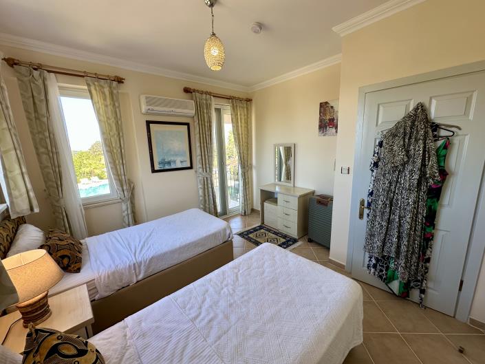 Image No.16-2 Bed Apartment for sale