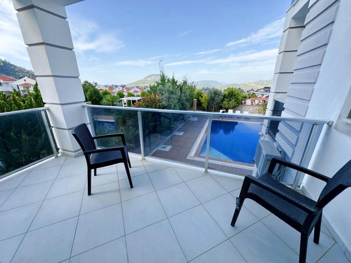 Image No.16-4 Bed Villa / Detached for sale