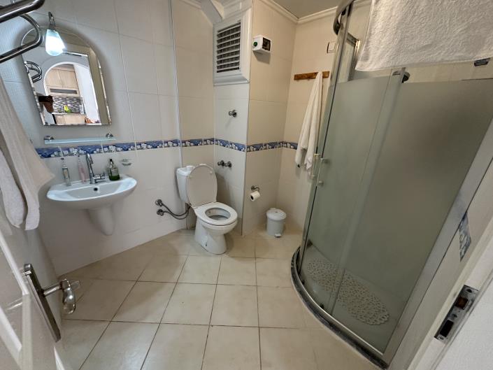 Image No.13-4 Bed Apartment for sale