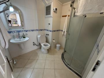 Media-21-6262F44F-17C4-46B4-9D1A-F5F49ACA99ED