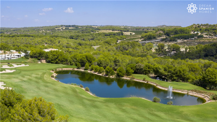 Image No.24-3 Bed Villa for sale