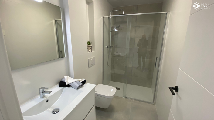 Image No.39-2 Bed House for sale