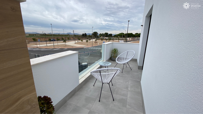 Image No.45-2 Bed House for sale