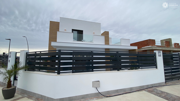 Image No.49-2 Bed House for sale