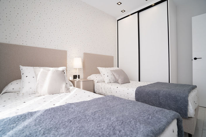 Image No.21-2 Bed Apartment for sale