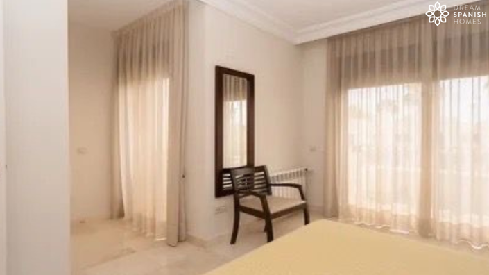 Image No.16-2 Bed Apartment for sale