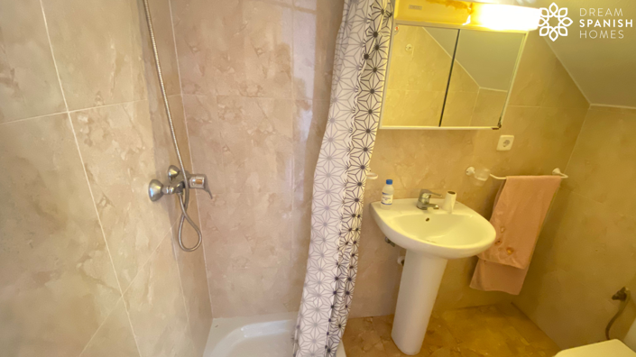 Image No.10-3 Bed Apartment for sale