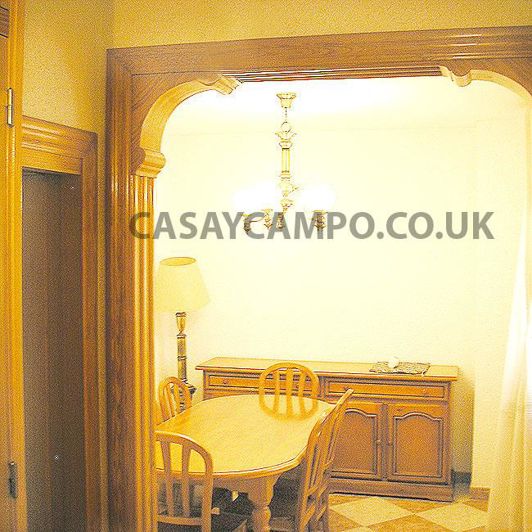 Image No.11-4 Bed Townhouse for sale