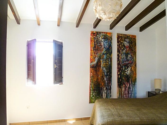 Image No.18-2 Bed Townhouse for sale