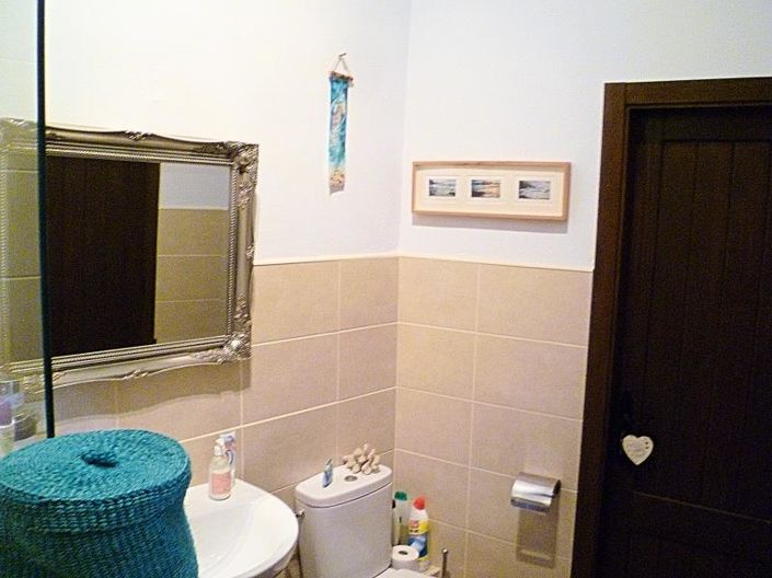 Image No.20-2 Bed Townhouse for sale