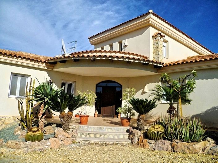 Image No.7-4 Bed Villa for sale
