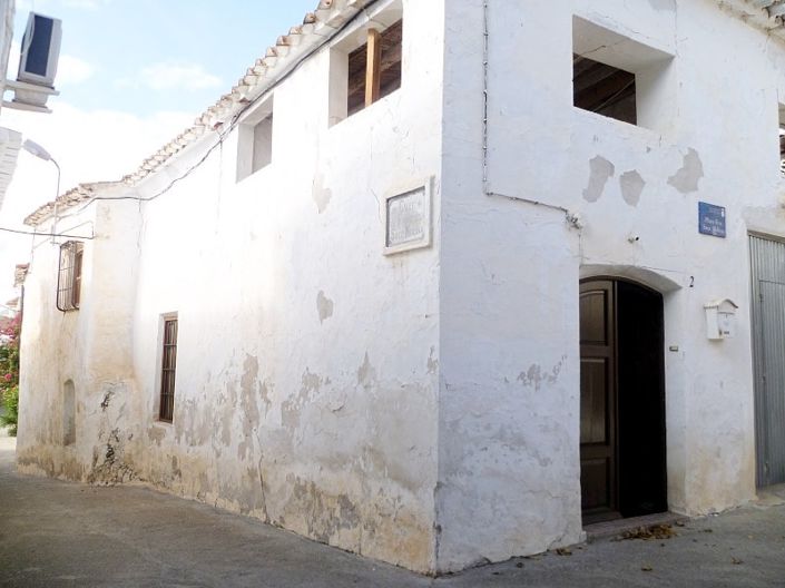 Image No.6-8 Bed Townhouse for sale