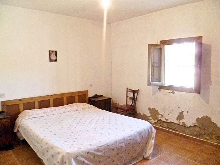 Image No.15-4 Bed Cortijo for sale