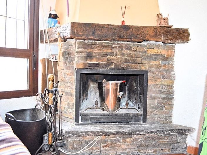 Image No.12-2 Bed Townhouse for sale