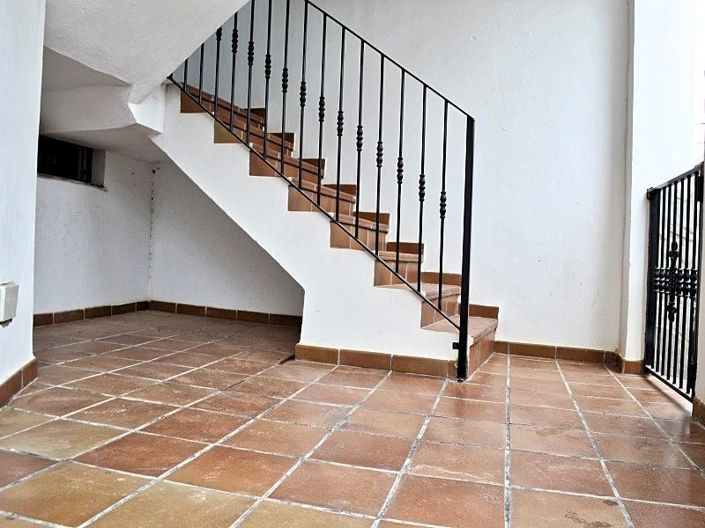 Image No.4-2 Bed Townhouse for sale