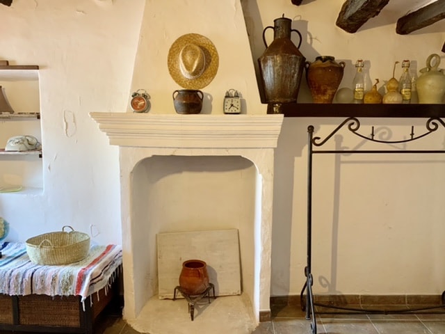 Image No.28-5 Bed Townhouse for sale