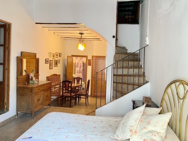 Image No.4-5 Bed Townhouse for sale