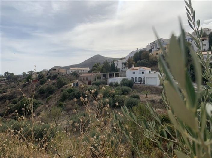 Image No.5-Maison de campagne de 4 chambres à vendre à Bédar