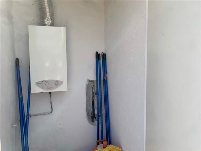 Image No.23-4 Bed House for sale