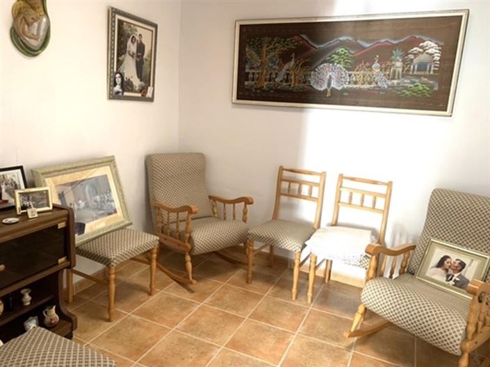 Image No.14-4 Bed Townhouse for sale