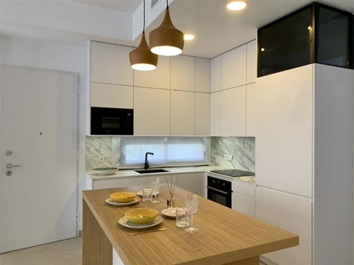 Image No.27-3 Bed Villa for sale