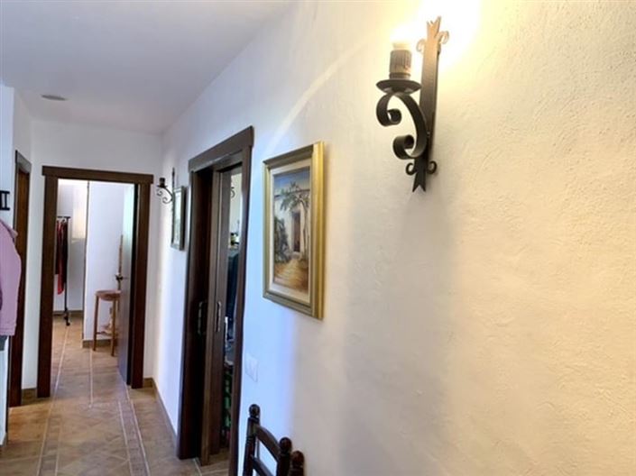 Image No.22-5 Bed Villa for sale