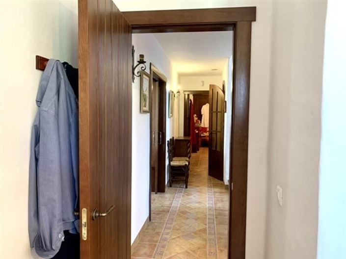 Image No.25-5 Bed Villa for sale