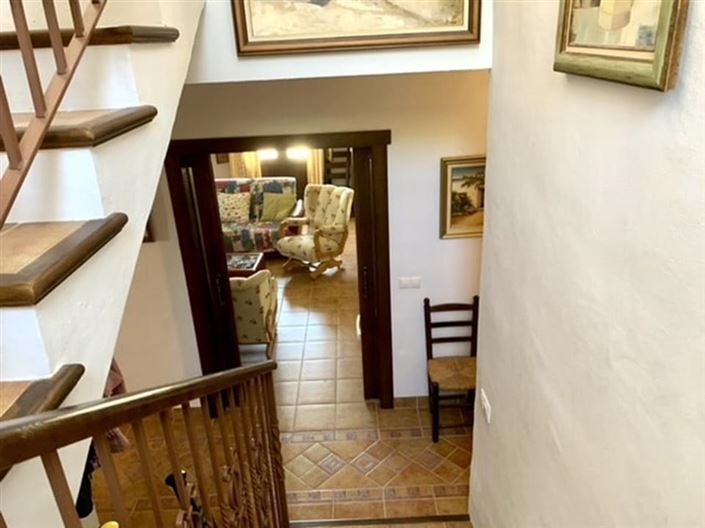 Image No.34-5 Bed Villa for sale