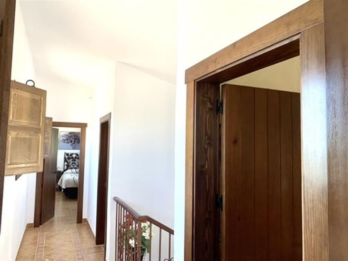 Image No.35-5 Bed Villa for sale