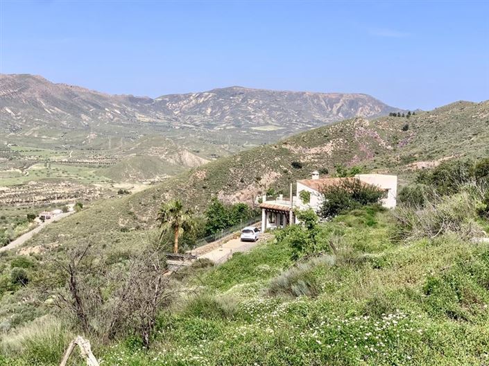 Image No.3-5 Bed Villa for sale