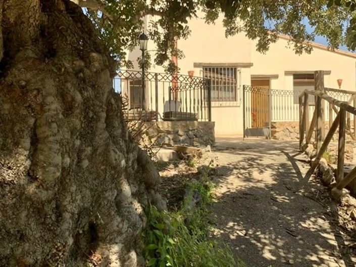 Image No.46-5 Bed Villa for sale