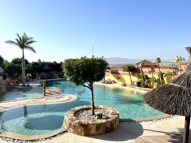 Image No.17-2 Bed Townhouse for sale