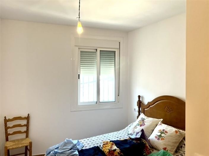 Image No.19-2 Bed Townhouse for sale